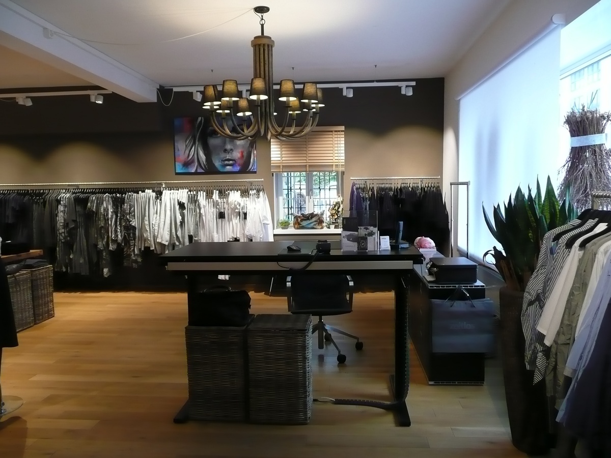 Fashion-Model / Contents Creator