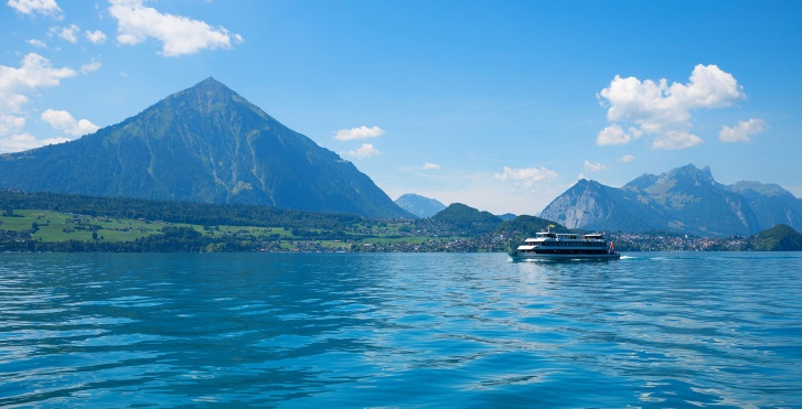 Housekeeping Mitarbeiterin